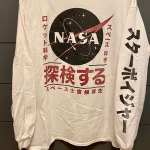 NASA Mens Size XL White Long Sleeves NASA Logo